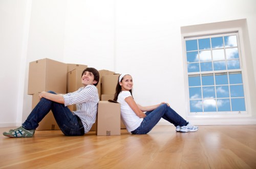 Move quote prepared for a busy Fulham property access location